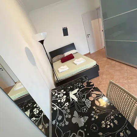 Milano Room